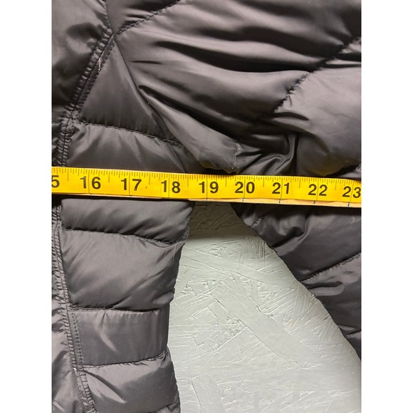 The North Face 550 Fill Down Puffer Jacket Hooded Women's Small Black - Picture 8 of 10